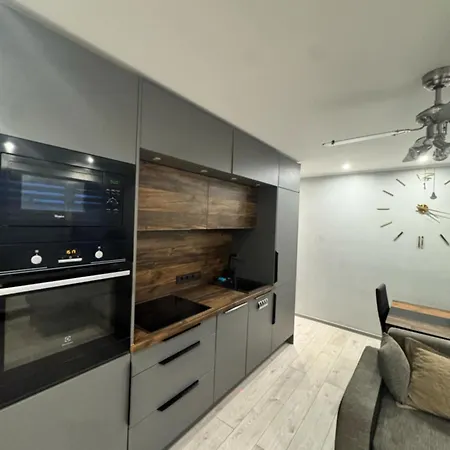 4ех комнатная квартира Apartment